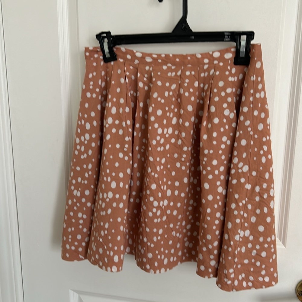 Forever, 21 polkadot flare pleated mini skirt, size small
